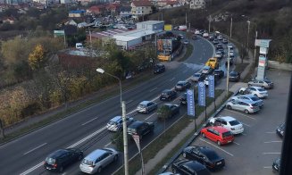 Luminația. Traficul, dat peste cap în Cluj!  Coloane pe Calea Turzii, varianta Mănăștur-Zorilor, Iris