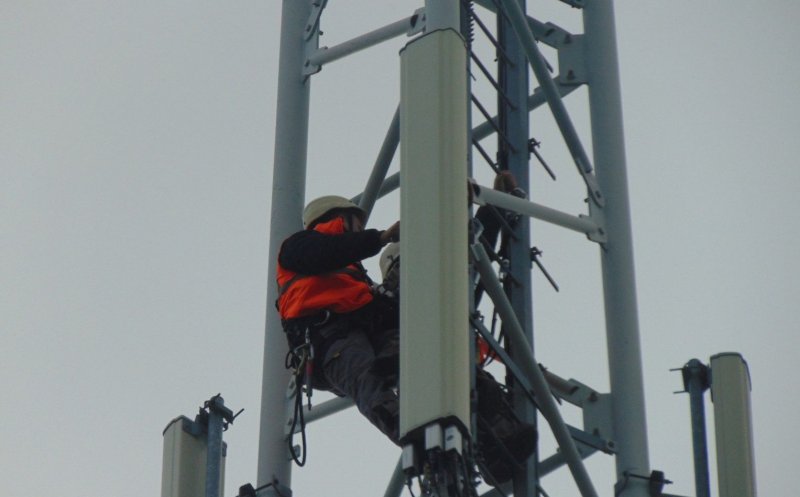 Clujenii de la Electrogrup instalează rețeaua 5G în Olanda