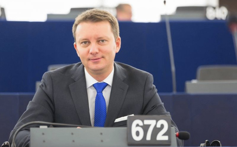 Reuters: România îl va nominaliza pe Siegfried Mureşan pentru funcţia de comisar european