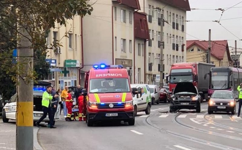 Accident pe Oașului. Implicat și un pieton