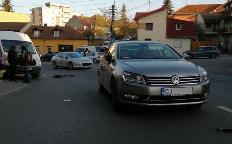 Scandal după accidentul cu trotinetă de pe Albini. Șoferul vrea bani: "Am o pagubă de câteva mii lei, iar părinții nu vor să o achite"