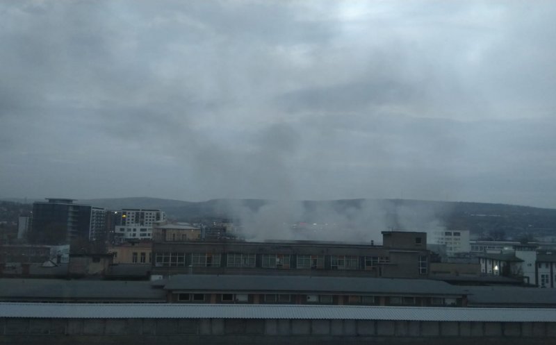 A luat foc Clujana! Un nor de fum a învăluit platforma industrială