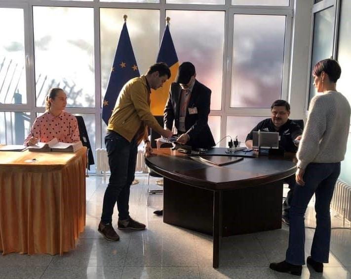 Prezidenţiale 2019 | Record absolut în diaspora. Numărul votanţilor l-a depăşit pe cel din primul tur