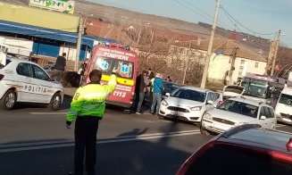 Carambol cu trei mașini pe podul IRA. O persoană a fost rănită