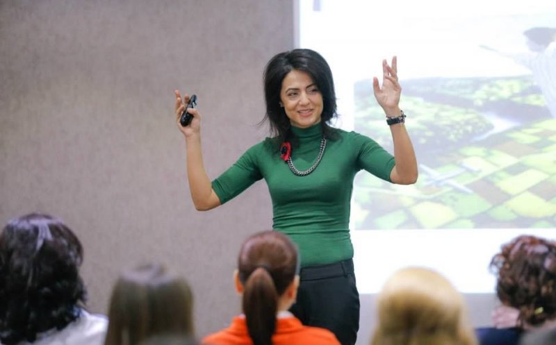 Amalia Sterescu își va extinde rețeaua de public speaking la Cluj