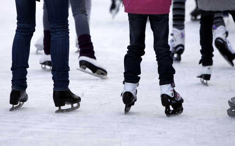 De Ziua Națională a României, accesul la patinoarul din Piața Unirii este gratuit