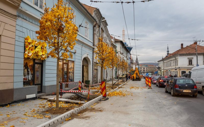 Autobuzele încă nu pot circula pe Ferdinand, deși a trecut 1 decembrie. Banda va fi folosită temporar de pietoni