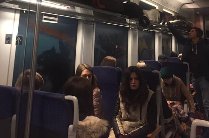 Frig în tren ca afară pe cursa Oradea - Cluj: "Îngheţare totală!"