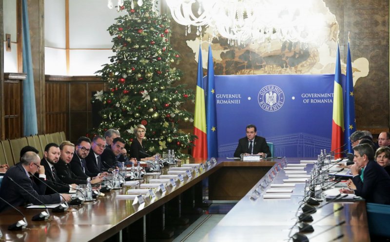 Executivul a adoptat trei proiecte de lege pentru care îşi asumă răspunderea