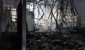 Sala de evenimente de 400 de persoane, care s-a făcut scrum sâmbătă, fără autorizație de securitate la incendiu