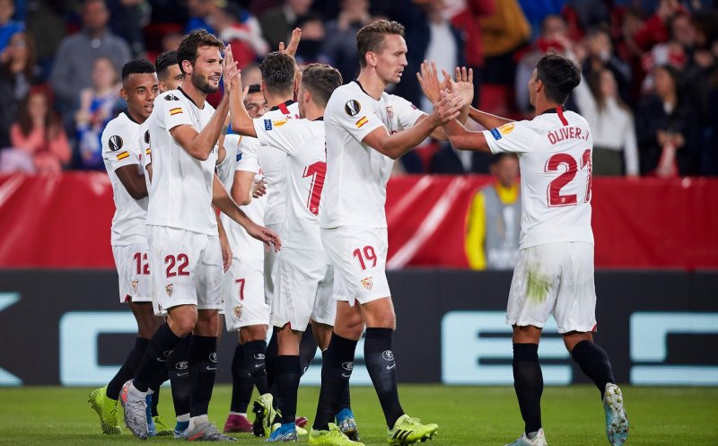CFR Cluj joacă împotriva specialistei Europa League. Cine e Sevilla, adversara “feroviarilor” din primăvara europeană