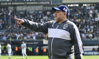 Interviu senzaţional cu Diego Maradona: Am fost răpit de un OZN şi mi-am pierdut virginitatea la 13 ani cu o femeie în vârstă