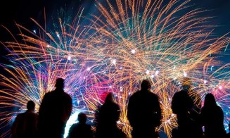 Ce se întâmplă de Revelion 2020 în alte oraşe din țară: petreceri retro la Sibiu și Timișoara, super-concerte la Constanţa, Iaşi şi Craiova