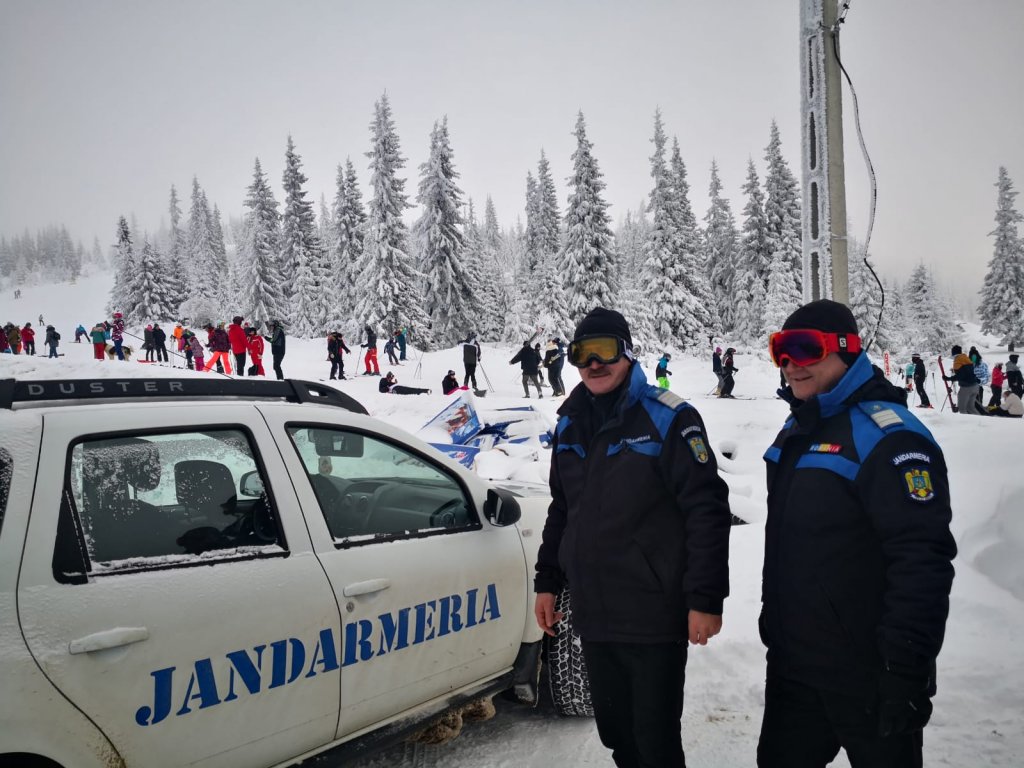 Faci Revelionul 2020 la munte, în Cluj? Sfaturile jandarmilor montani