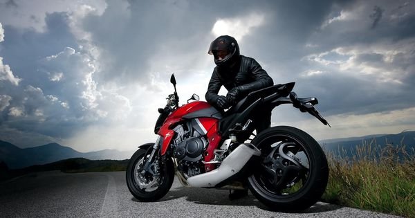 Noi condiții impuse pentru motocicletele şi mopedele comercializate în UE