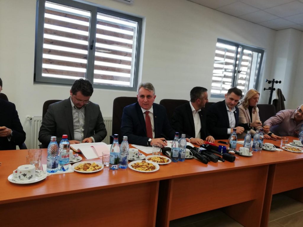 Ministrul Transporturilor, despre bugetul pe 2020: "Am aprobat cu 70% mai mulți bani decât execuția din 2018"