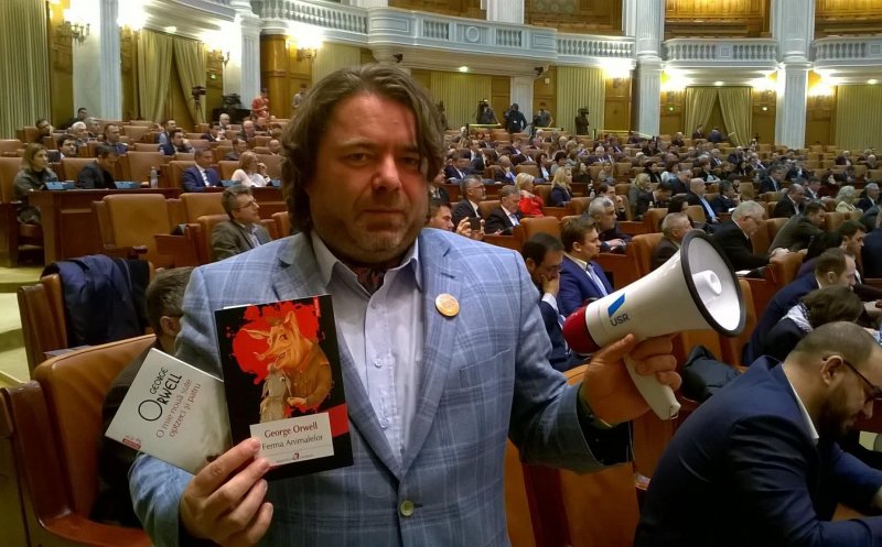 Scandal la vârful USR. Demisia președintelui Dan Barna, cerută de la Cluj