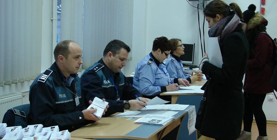 Bătaie mare pentru un post de polițist. Șase pe loc la Cluj