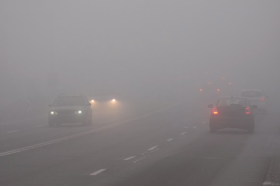 Atenţie, şoferi! Cod galben de ceaţă şi polei la Cluj, până deseară