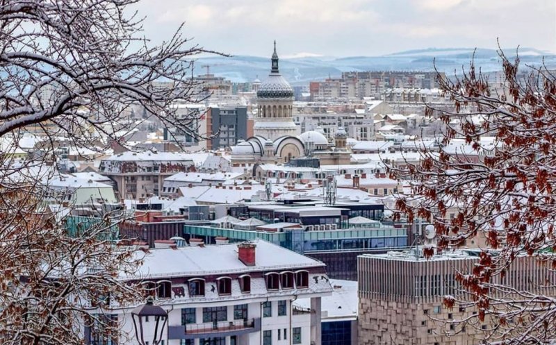 FOTO: Clujul sub zăpadă. 15 imagini superbe cu oraşul acoperit de omăt