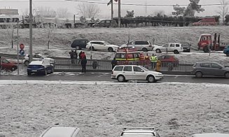 Accident la IRA. O femeie a fost acroșată de o mașină
