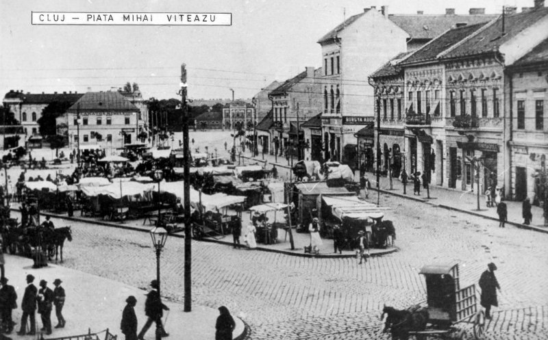 Cum arăta Piața Mihai Viteazu  fără Mihai Viteazu