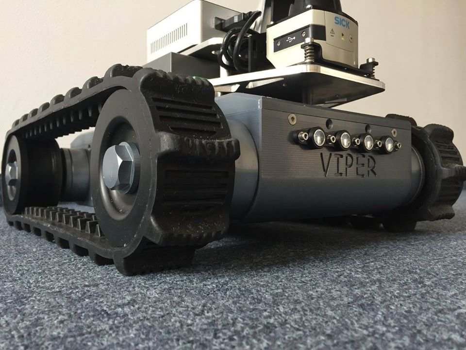 Clujenii vor produce roboți autonomi. La Oradea