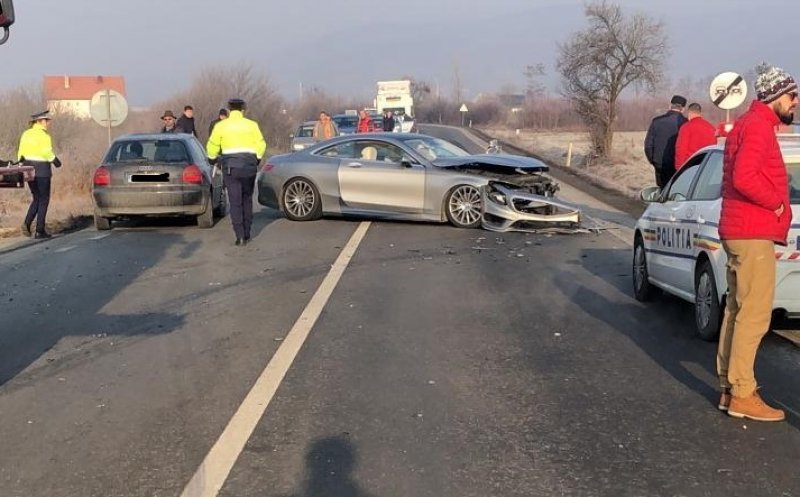 Accident cu trei victime pe DN1C, la Coplean