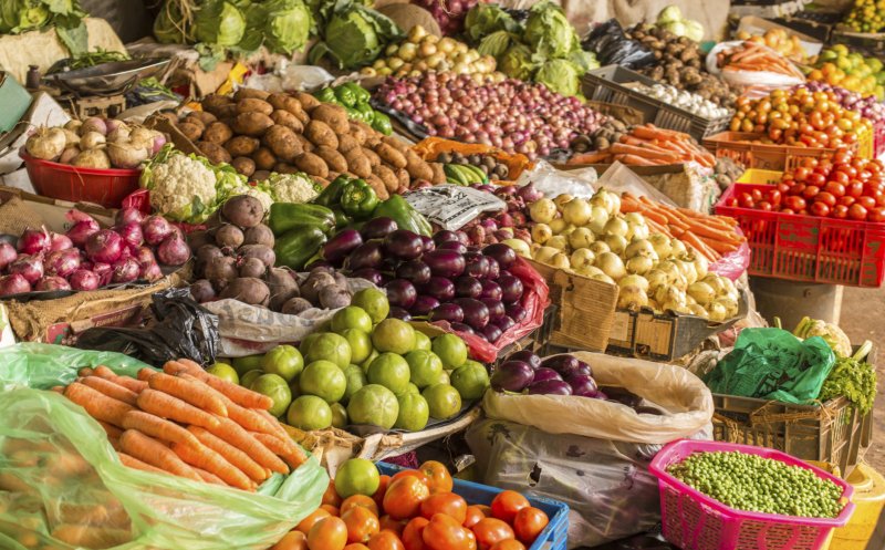 Medicul Tudor Ciuhodaru: "Alertă alimentară! Fructe și legume contaminate, comercializate acum în România. Ce trebuie să știți"