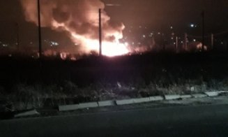 Zece copii au rămas fără locuință în plină iarnă, din cauza unui incendiu produs miercuri seara