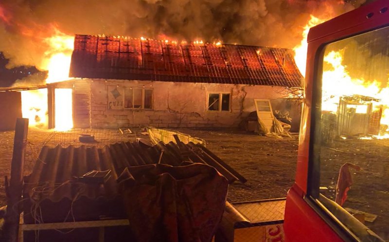 Ce se întâmplă cu familia din Sânnicoara rămasă pe drumuri după incendiu