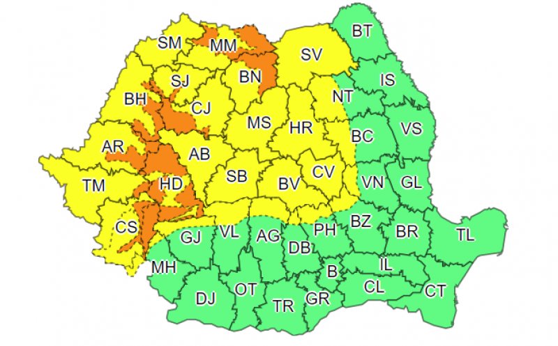 Avertizare de fenomene meteo extreme la Cluj: Cod Galben de vânt și Cod Portocaliu de ploi, lapoviță și ninsori