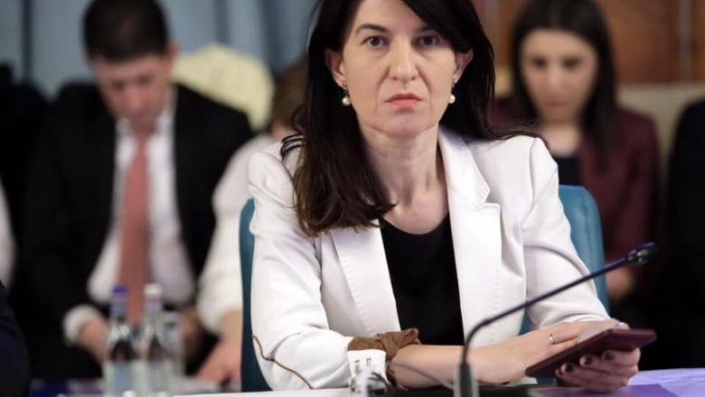 Preşedintele  organizației PNL Bucureşti, Violeta Alexandru: "Se poate administraţie de calitate, liberală. Uitaţi-vă la colegii noştri din Cluj"