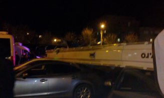 Panou publicitar rasturnat