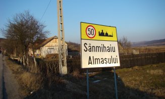 Ciocnire violentă între două mașini pe drumul Cluj - Zalău. O persoană a decedat