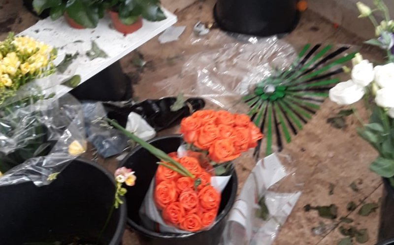 Florărie din Cluj, închisă și amendată din cauza mizeriei