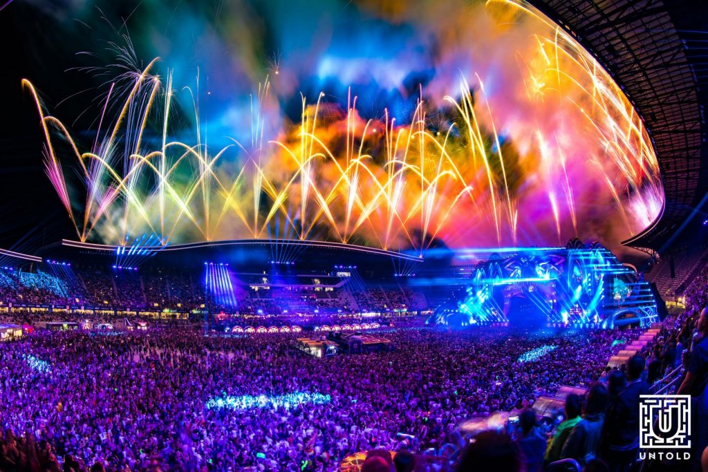 Coldplay la Untold? Chereji: „În fiecare an se vehiculează multe nume mari"