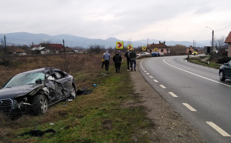 Accident pe DN1 la Coplean, într-o curbă deosebit de periculoasă