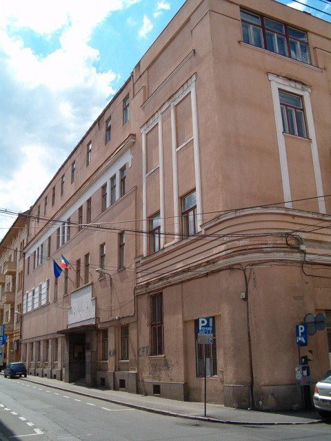 Academia de Muzică Gheorge Dima nu suspendă cursurile, dar renunță la activitățile cu public