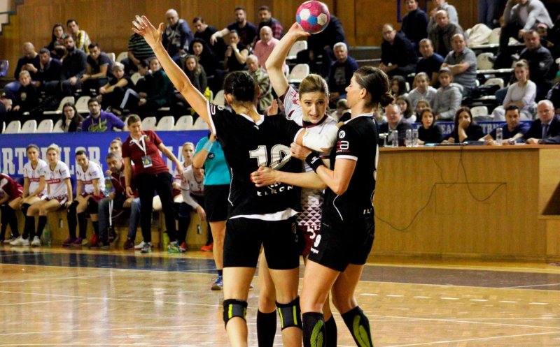 Handbalistele de la ”U” Cluj se luptă cu Rapid pentru un loc în Final Four-ul Cupei României