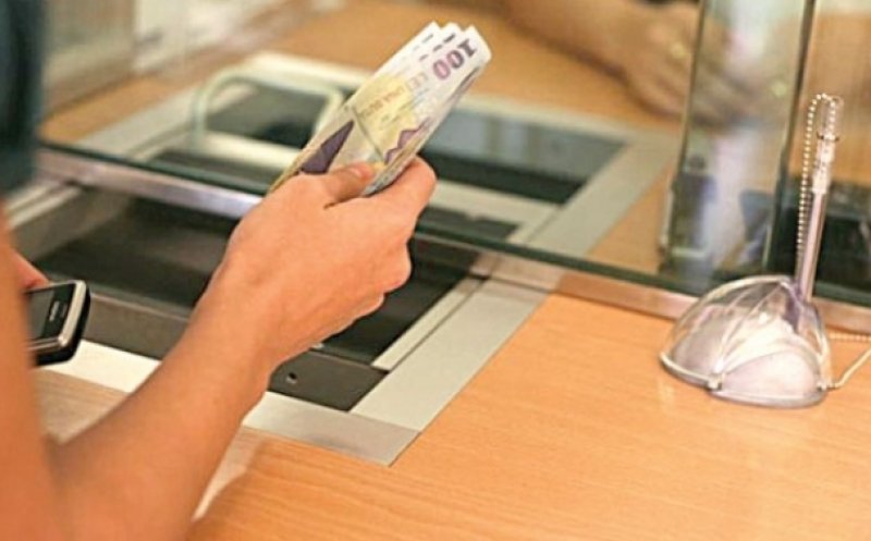 O bancă din Cluj a apăsat butonul de panică după ce un client a spus că a venit din Italia