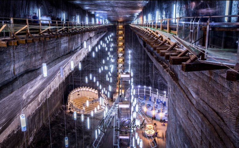 Salina Turda își închide porțile