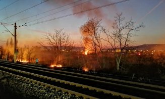 ACUM: Incendiu de proporţii în Someşeni. Flăcări "cât blocul"