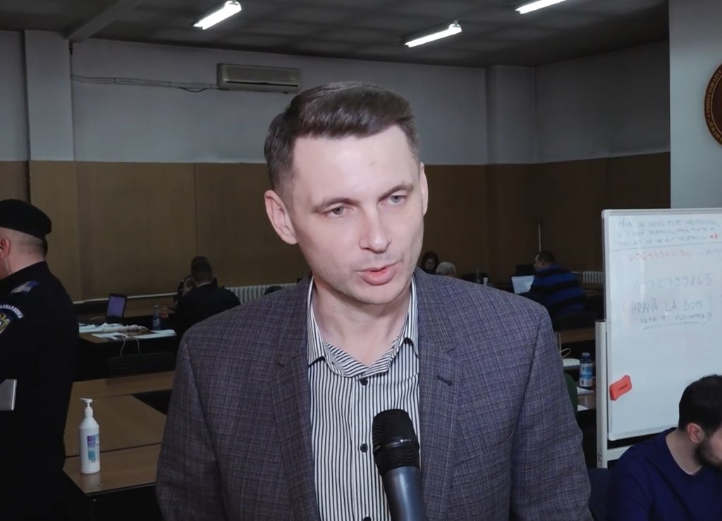Număr de telefon special la care clujenii pot afla informaţii locale legate de coronavirus