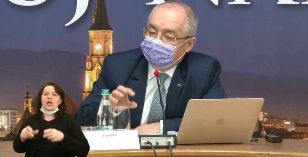 Emil Boc: ”Transportul în comun nu intră sub incidența interdicțiilor”. Telefon special pentru vârstnici