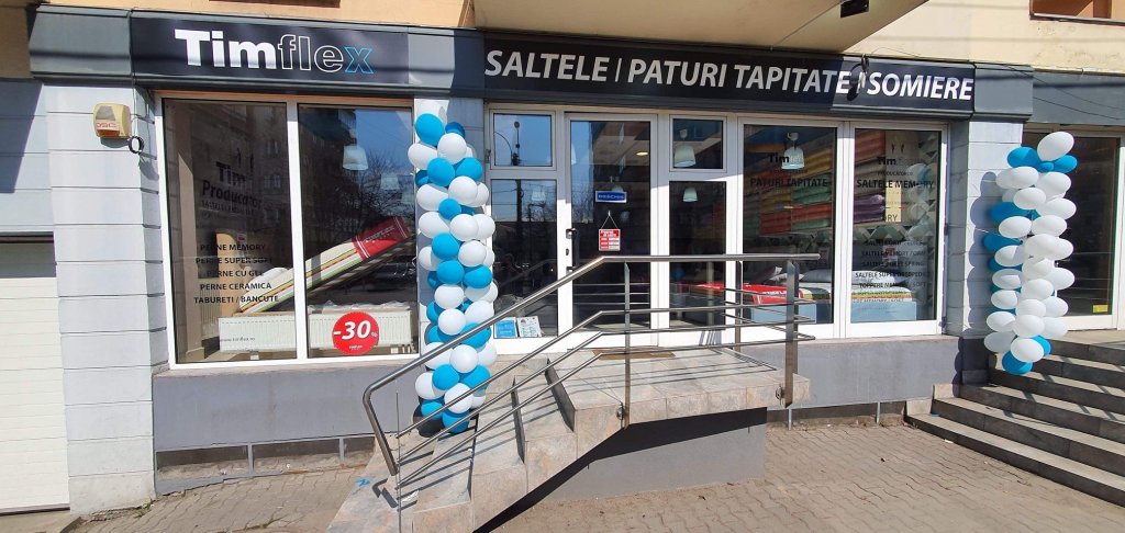 Un producător de paturi și-a deschis trei showroom-uri la Cluj, în plină criză