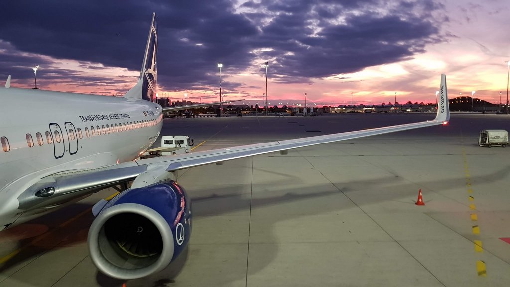 TAROM suspendă toate cursele interne , dar și cele operate cu Franţa şi Germania