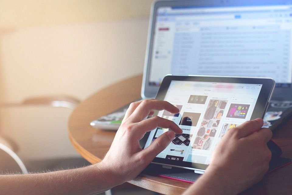 Șacalii coronavirusului. Comercianții dubioși, refuzați la procesarea plăților online
