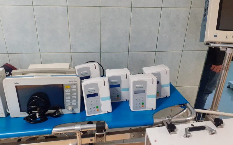 USAMV pune la dispoziția Spitalului Clinic de Recuperare 12 aparate pentru Secția ATI
