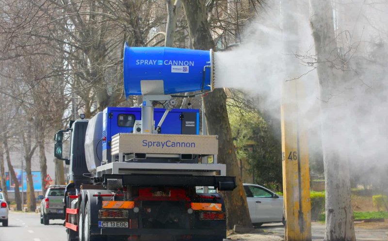 Primul oraș din țară care face dezinfectare cu atomizor de mare capacitate